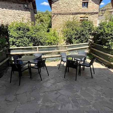 Ostablaus Hotel *